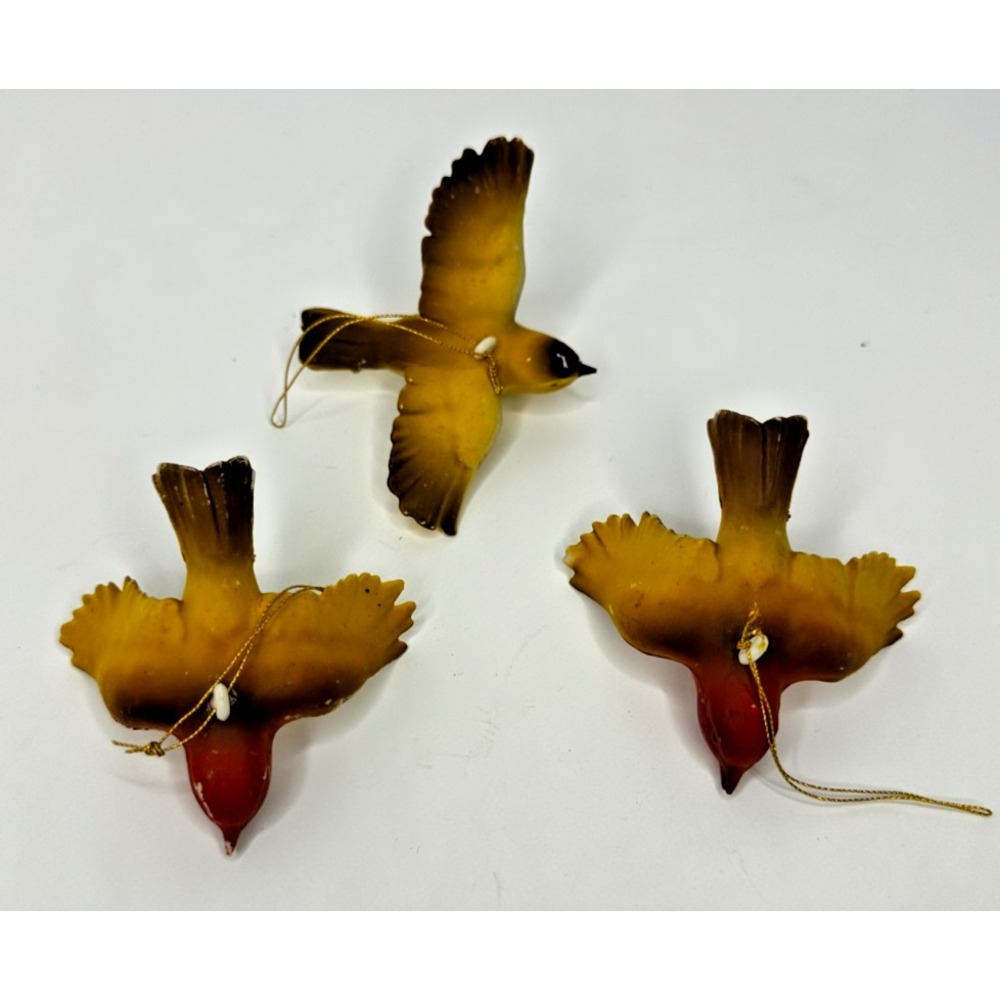 vtg ornament plastic birds set of 3 Flying Hanging arts crafts